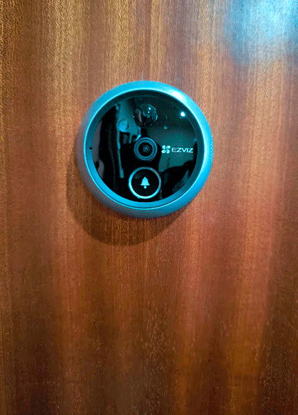 Review Mirilla EzviZ CP4