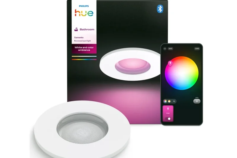 Hue Adore y Xamento ahora también en blanco: diseño moderno y luz inteligente para el baño