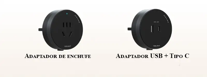 Comparativa de los dos tipos de módulos para la regleta inteligente Yeelight: a la izquierda, el adaptador de enchufe estándar, y a la derecha, el módulo con un puerto USB-A y un puerto USB-C para carga rápida