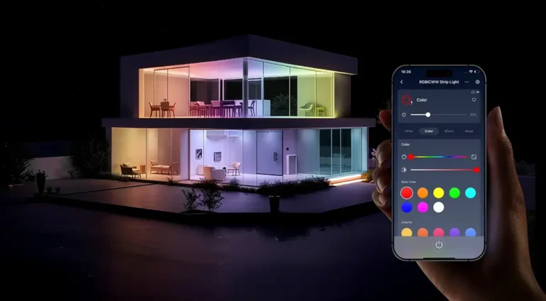 Control total de la iluminación inteligente de una casa moderna mediante la app de la tira LED SwitchBot RGBICWW, ajustando el color y el brillo desde un smartphone.