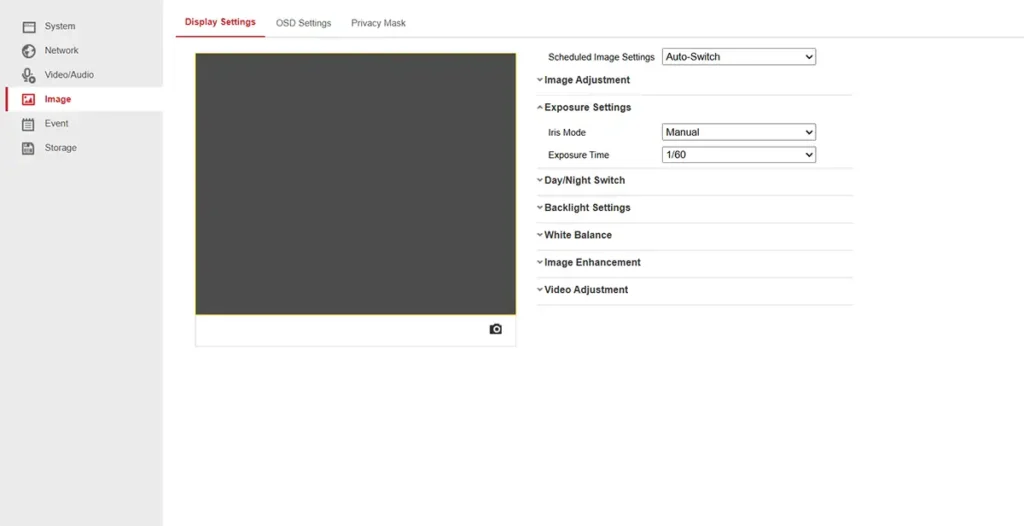 Panel de ajustes de imagen (Display Settings) en la interfaz web de la cámara ANNKE C500. Se muestra la configuración manual de la exposición con un tiempo de 1/60 para optimizar la captura de movimiento.