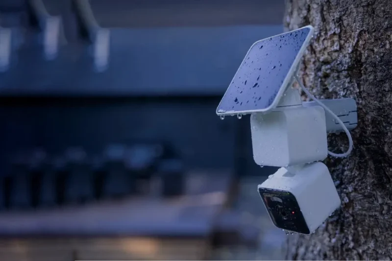 Wyze Solar Cam Pan: cámara 2K con paneo/tilt y carga solar “con 1 hora de sol al día”