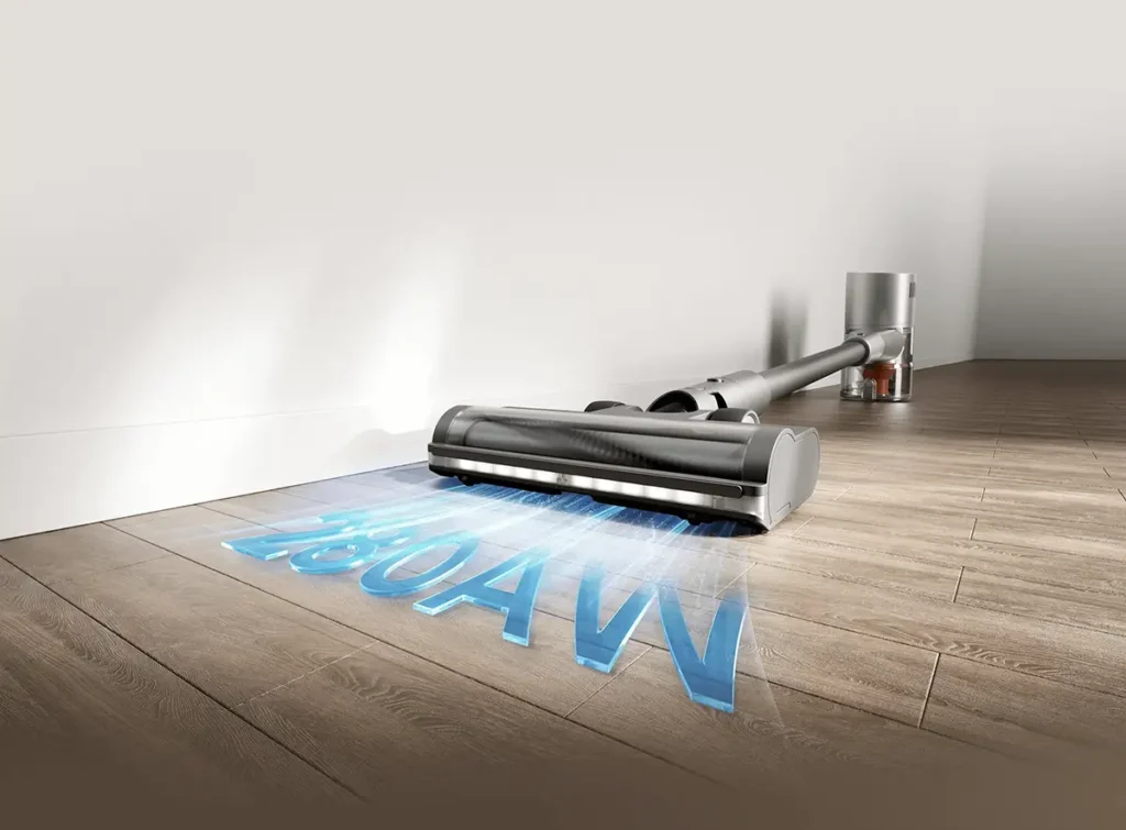 El cepillo del aspirador sin cable Xiaomi G30 Max sobre un suelo de madera, con un gráfico que ilustra su máxima potencia de succión de 280AW para una limpieza profunda.