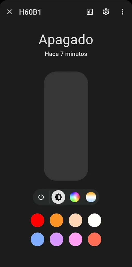 Captura de Home Assistant con la lámpara Govee Torchiere H60B1 apagada, mostrando el control Matter con selector táctil de encendido, escenas, color y temperatura de la luz.