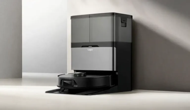 Base Omni y robot Tapo RV50 Pro Omni compatible con Matter