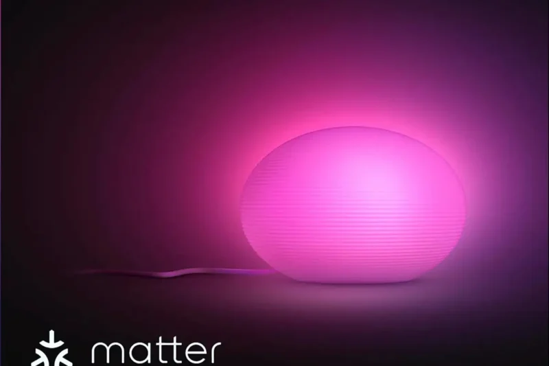 Philips Hue renueva la Flourish: más brillo y compatibilidad con Matter