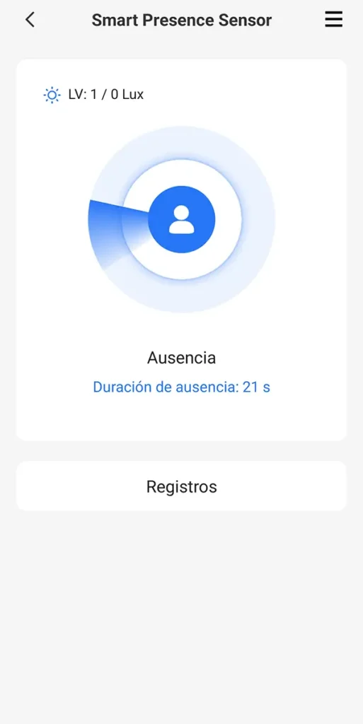 Pantalla principal del Meross MS605 en la app con estado de ausencia, nivel de iluminación en lux y duración de ausencia detectada