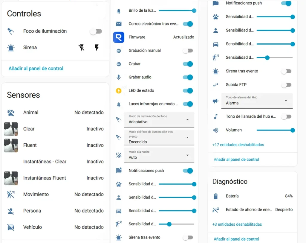 Panel de Home Assistant con la integración de la Reolink Solar Floodlight Cam, mostrando controles del foco y la sirena, sensores de detección, ajustes de sensibilidad y estado de la batería.
