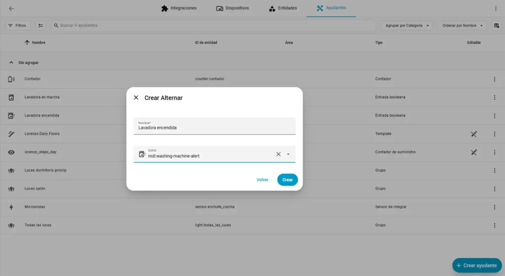 Ventana de Home Assistant para crear un ayudante de tipo Alternar llamado Lavadora encendida con icono de lavadora.