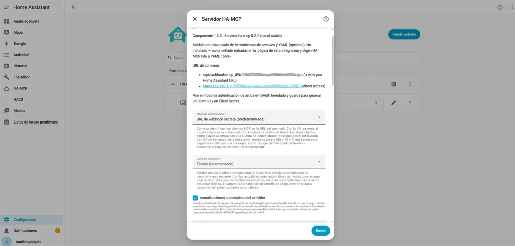 Pantalla de configuración del servidor HA-MCP con la URL de conexión y el modo de autenticación